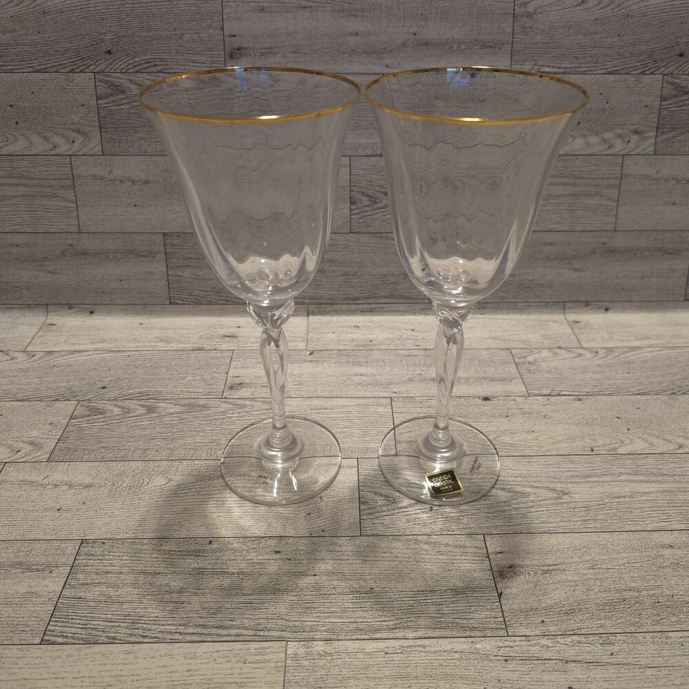 Set of 2 Oneida Crystal Chateau Gold 8" Tall Wine Glasses Retired Twisted Stem‎